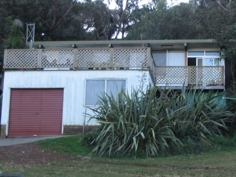 2 Park Parade, Stanwell Park NSW 2508