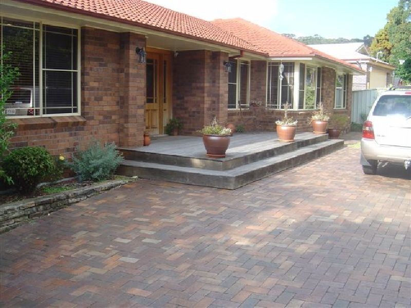 41 The Crescent, Helensburgh NSW 2508