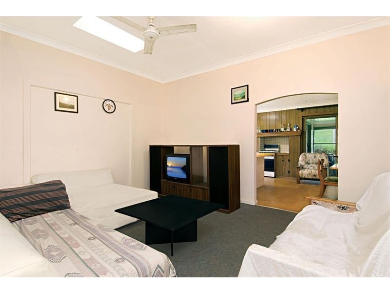 52 Parkes Street, Helensburgh NSW 2508