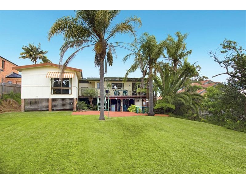11 Short Street, Heathcote NSW 2233