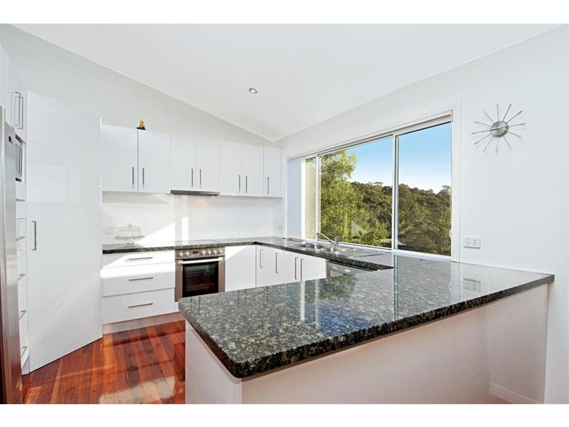 93a The Crescent, Helensburgh NSW 2508