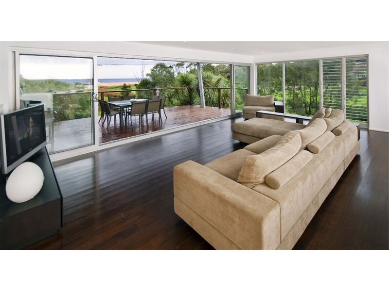32 Beach Road, Stanwell Park NSW 2508
