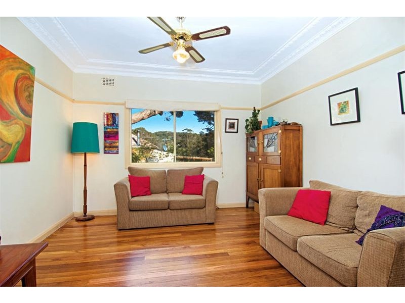 25 Foster Street, Helensburgh NSW 2508