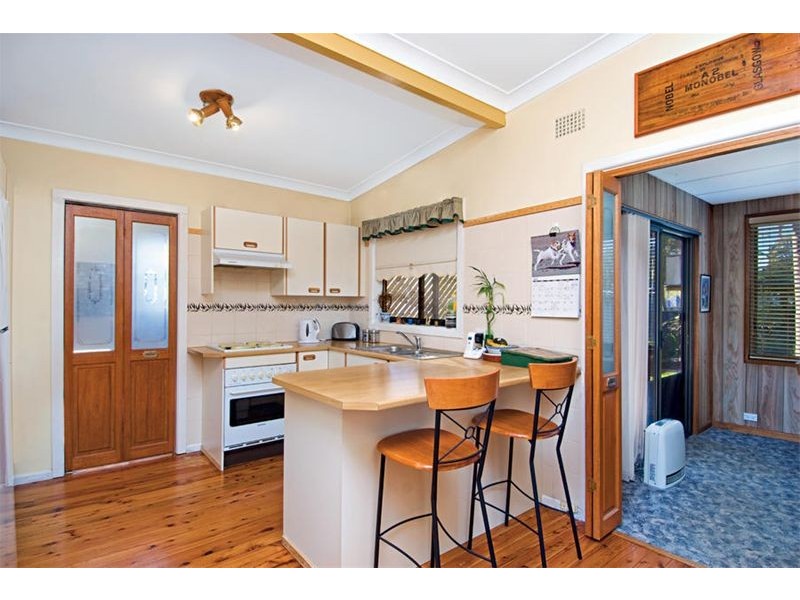13 Frances Street, Helensburgh NSW 2508