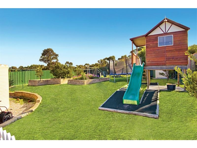 4 Plateau Road, Stanwell Tops NSW 2508