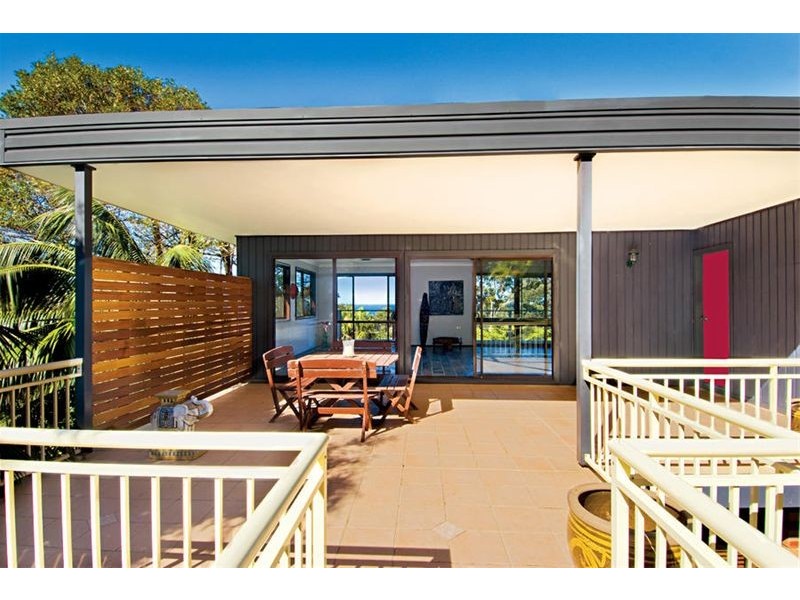 25 Chellowdene Avenue, Stanwell Park NSW 2508