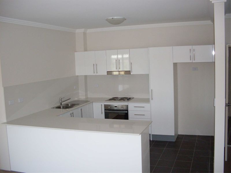 7/15 Stuart Street, Helensburgh NSW 2508