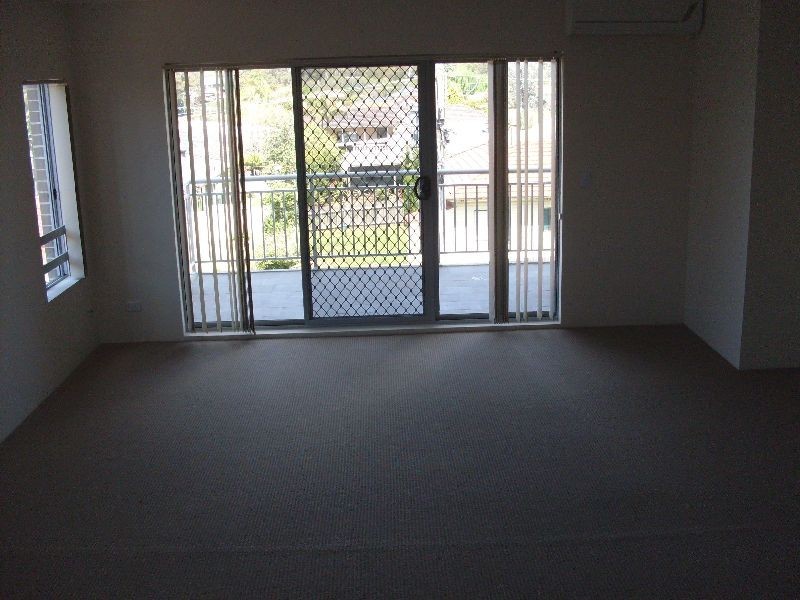 7/15 Stuart Street, Helensburgh NSW 2508