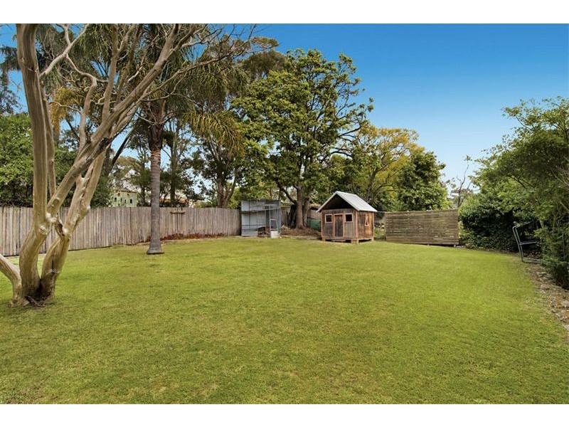 17 Boundary Road, Heathcote NSW 2233