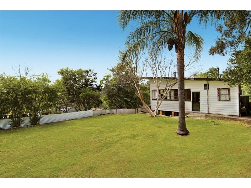 17 Boundary Road, Heathcote NSW 2233