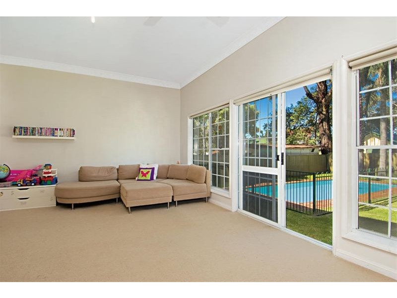 26 Forest Road, Heathcote NSW 2233
