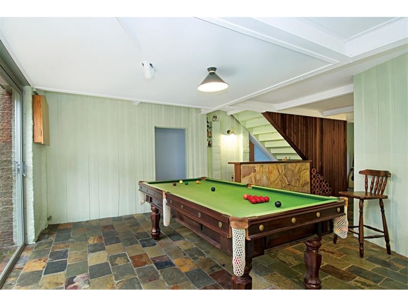 73 Yanagang Street, Waterfall NSW 2233