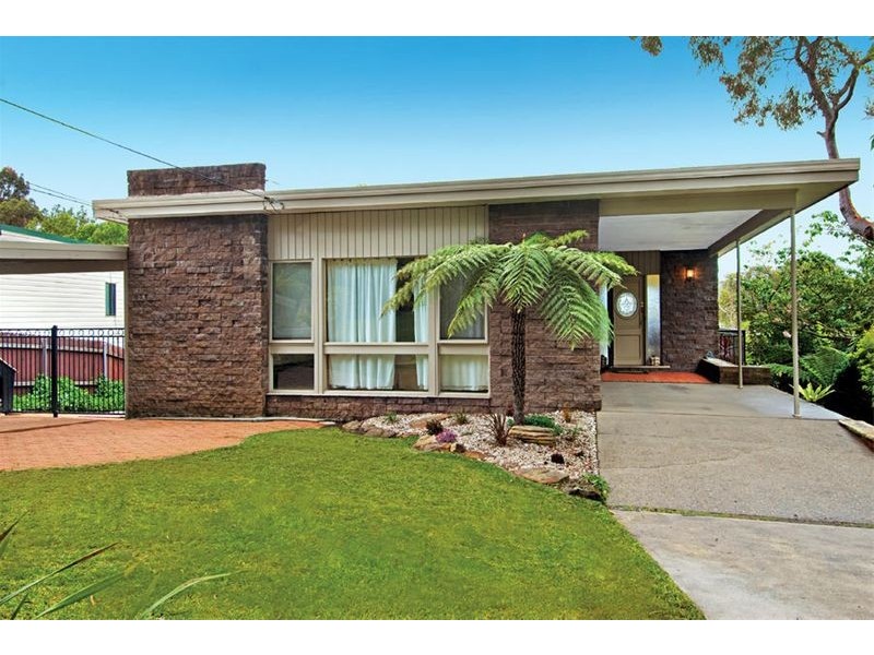 73 Yanagang Street, Waterfall NSW 2233