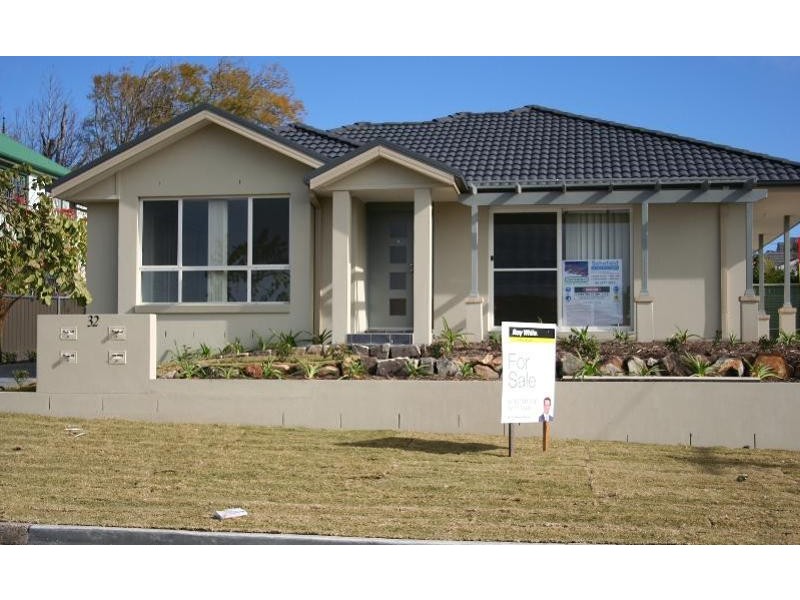 1/32 Stuart Street, Helensburgh NSW 2508