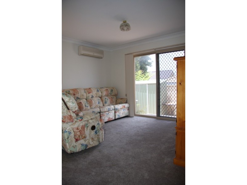 2/14 Stuart Street, Helensburgh NSW 2508