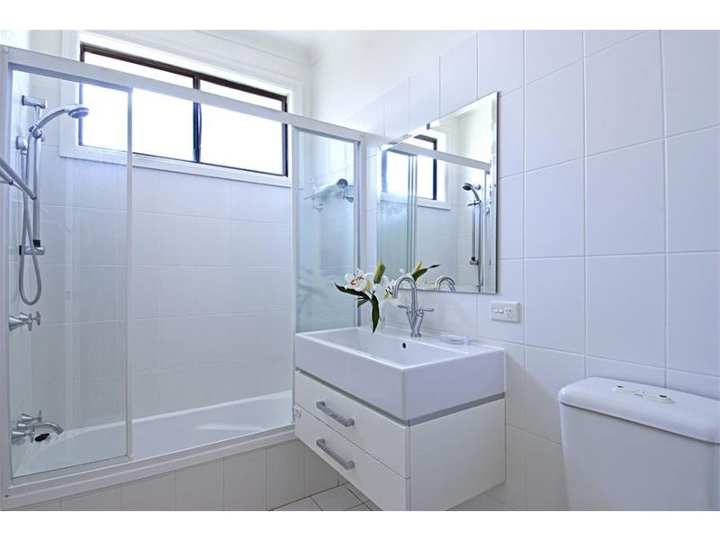 33 The Waves, Thirroul NSW 2515