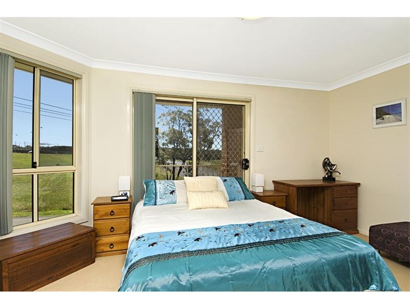 44 Robertson Street, Helensburgh NSW 2508