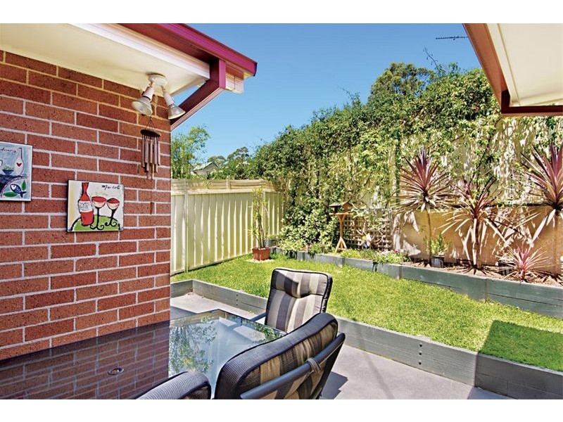 44 Robertson Street, Helensburgh NSW 2508