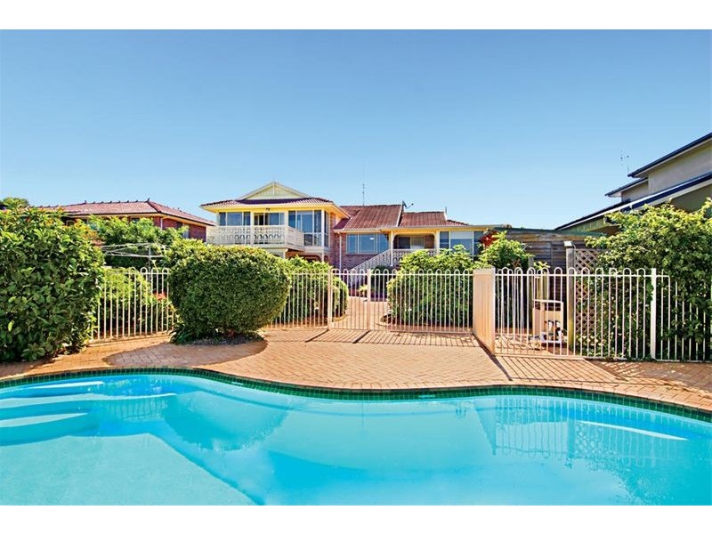 13 John Cawley Crescent, Woonona NSW 2517