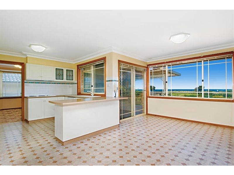13 John Cawley Crescent, Woonona NSW 2517