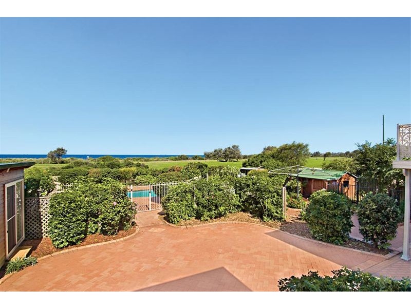 13 John Cawley Crescent, Woonona NSW 2517