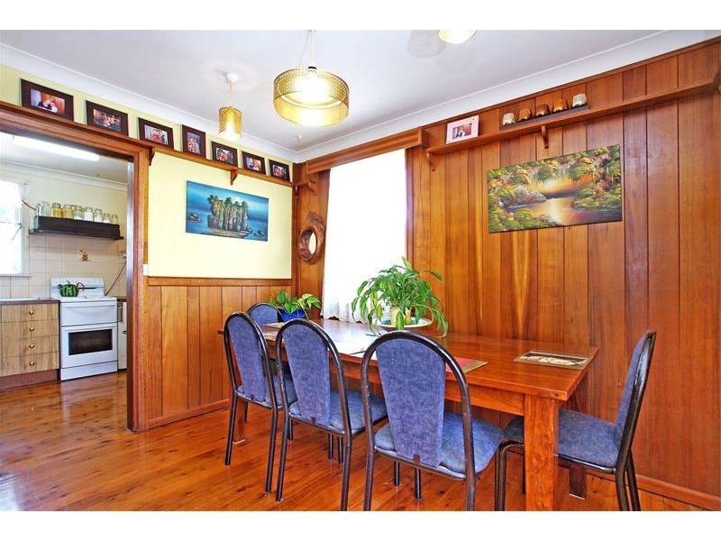 2 Thomas Street, Lake Illawarra NSW 2528