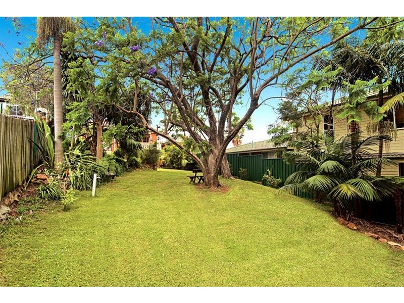 16 Soudan Street, Thirroul NSW 2515