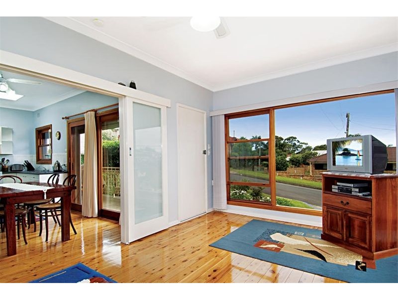 16 Soudan Street, Thirroul NSW 2515