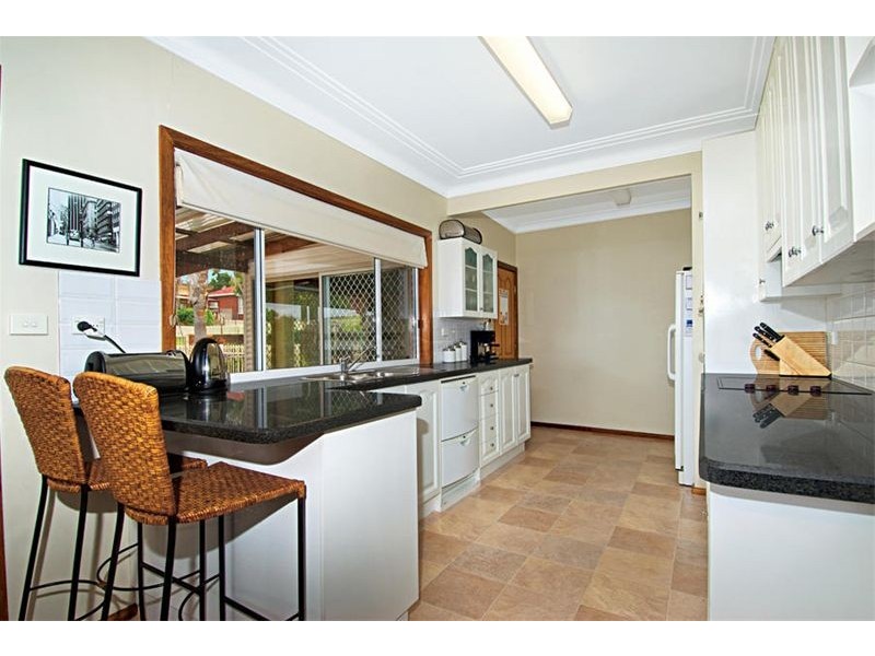 17 Otford Road, Helensburgh NSW 2508