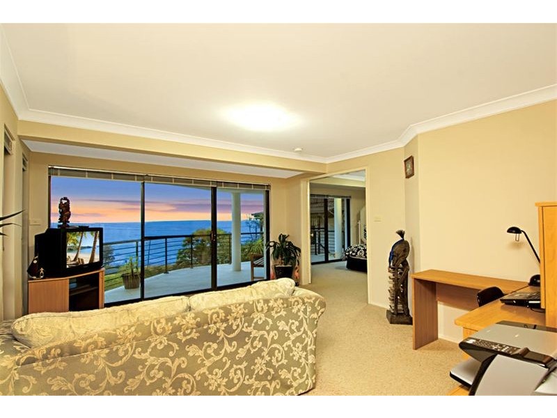 2 Haig Street, Wombarra NSW 2515