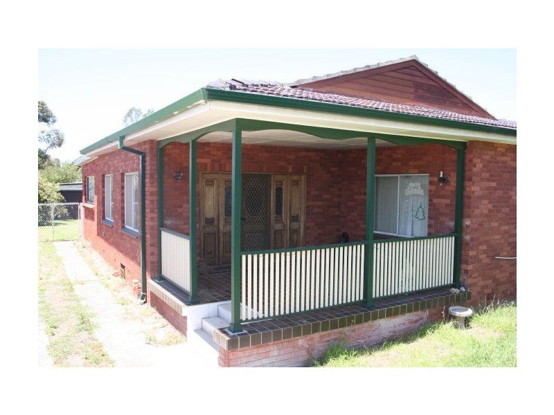123 Walker Street, Helensburgh NSW 2508