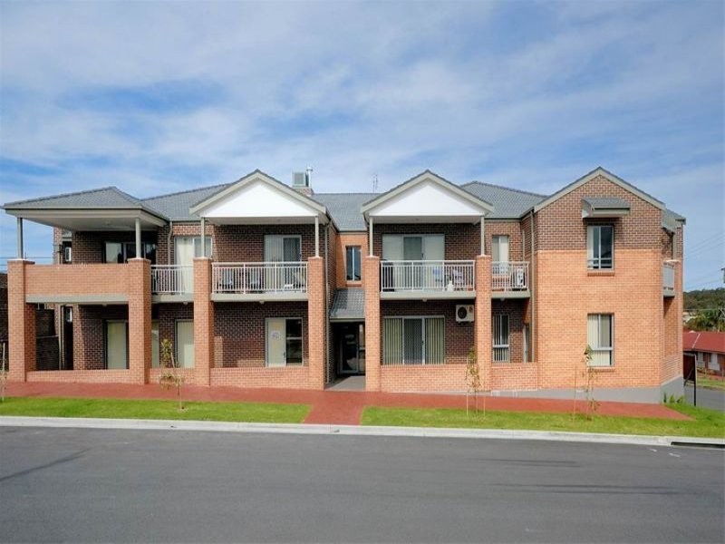 16/11 Stuart Street, Helensburgh NSW 2508