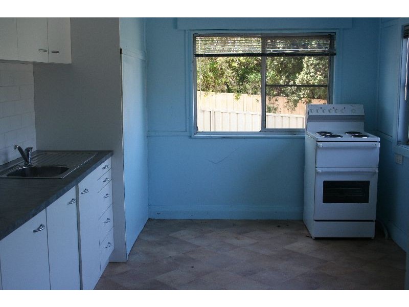 165 Parkes Street, Helensburgh NSW 2508