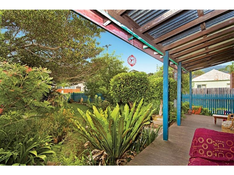 78 Campbell Street, Woonona NSW 2517