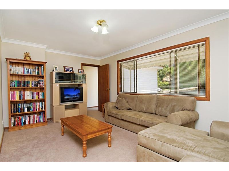 44 Dumbarton Place, Engadine NSW 2233