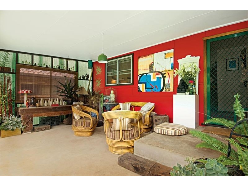 696 Lawrence Hargrave Drive, Coledale NSW 2515
