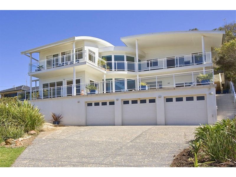 6 Haig Street, Wombarra NSW 2515