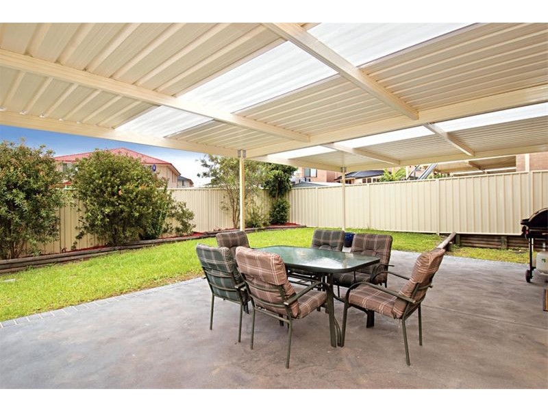 8 Messina Circuit, Prestons NSW 2170