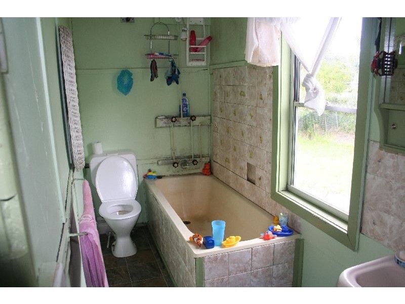 61 Walker Street, Helensburgh NSW 2508