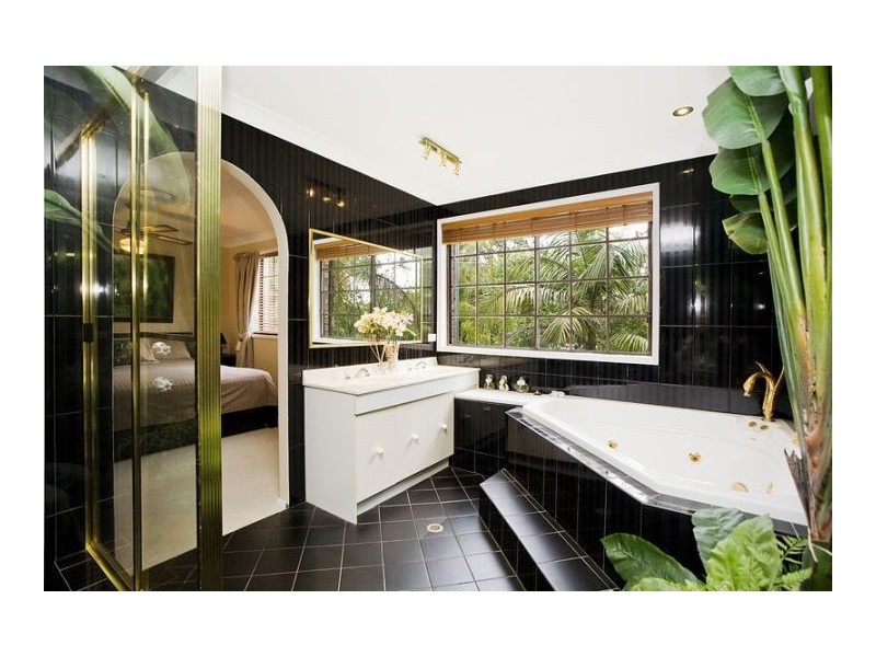 56 Halls Road, Helensburgh NSW 2508