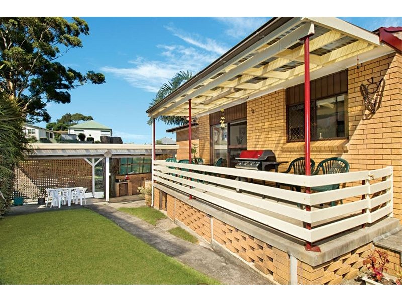 35 Arunta Drive, Thirroul NSW 2515