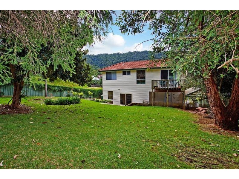 15 Station Street, Stanwell Park NSW 2508