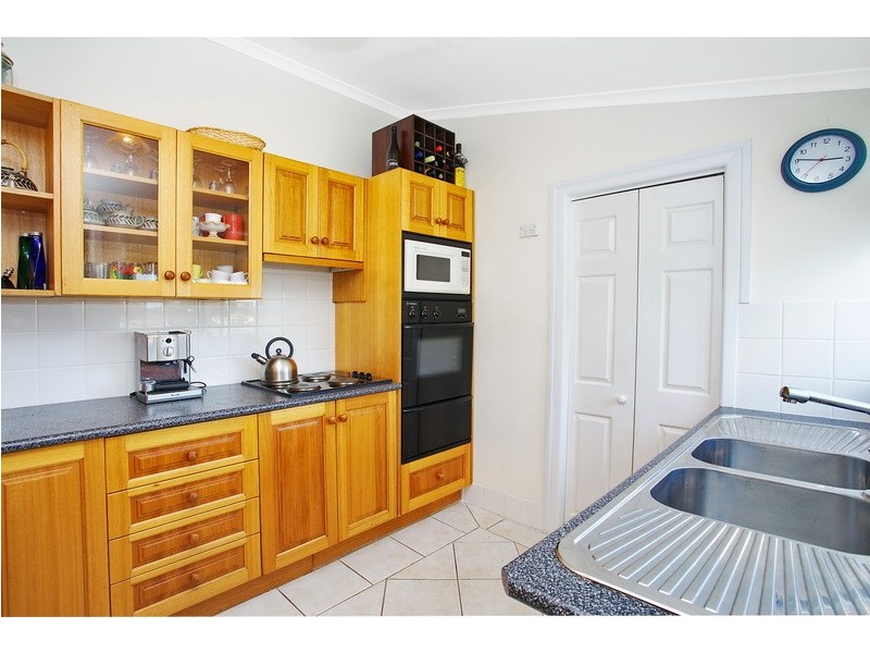 38 Russell Street, Woonona NSW 2517