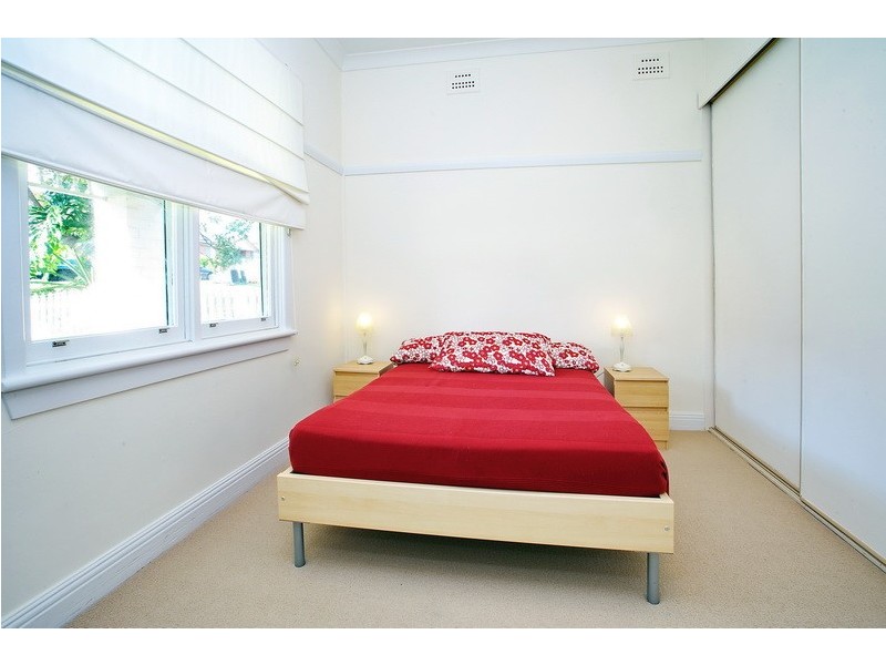 38 Russell Street, Woonona NSW 2517