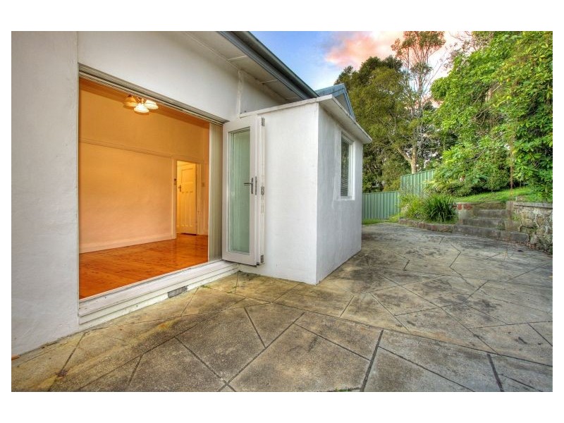 12 Foster Street, Helensburgh NSW 2508