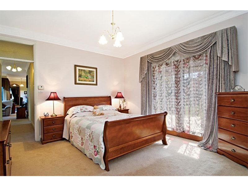 237 Princes Highway, Helensburgh NSW 2508