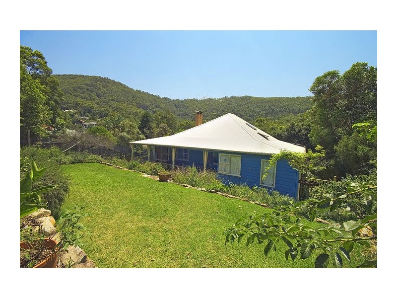 7 Station Street, Stanwell Park NSW 2508