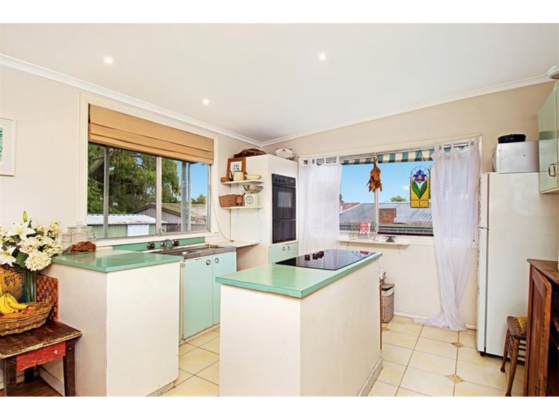 122 Parkes Street, Helensburgh NSW 2508