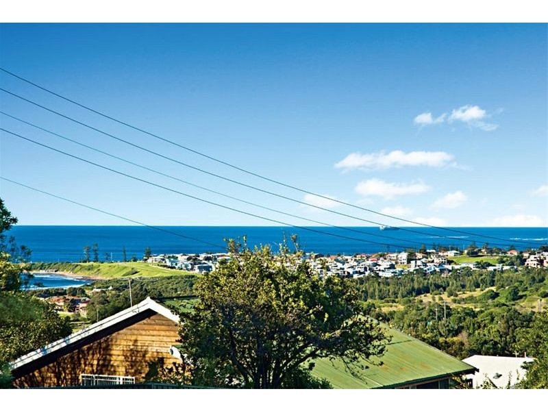 23a Seaview Terrace, Thirroul NSW 2515