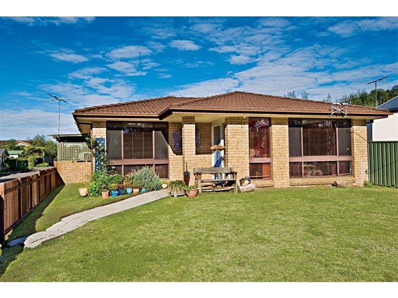 137 Parkes Street, Helensburgh NSW 2508